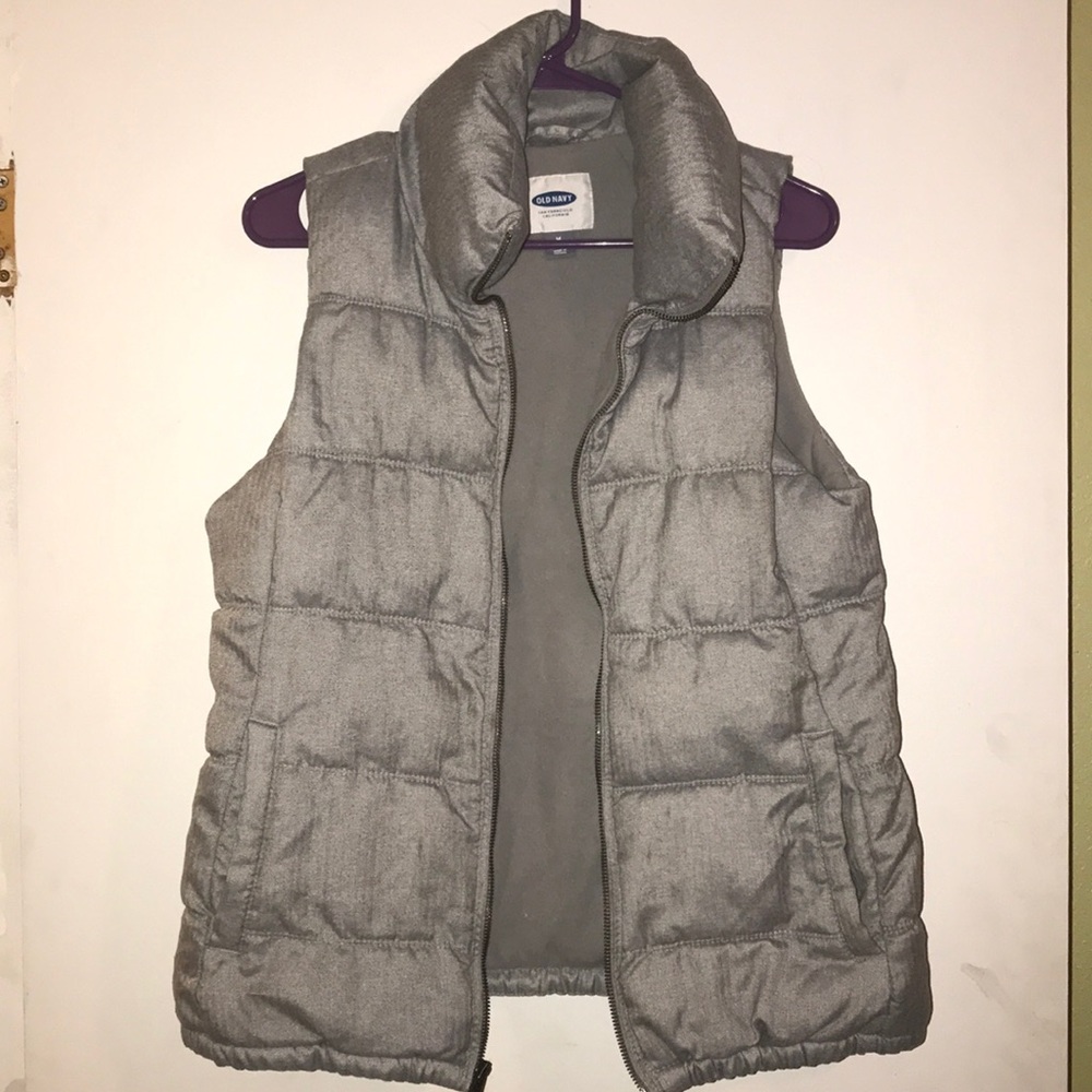 Puffy old navy vest